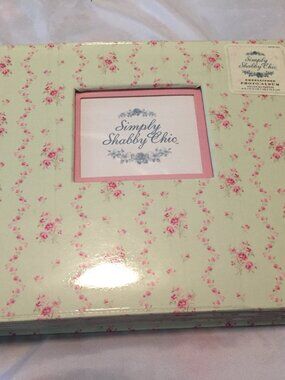 Simply Shabby Chic Embellished Photo Album Scrapbook ~ Green Pink Floral ~ New